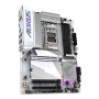 GIGABYTE B650E AORUS ELITE X AX ICE AMD B650 Ranhura AM5 ATX