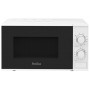 The AMICA AMGF17M2GW microwave oven